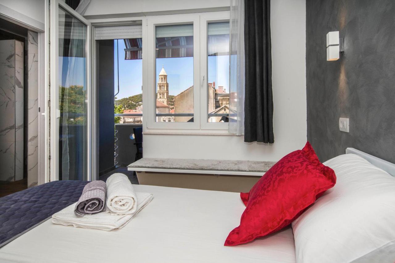 Split Central Luxury Studios Екстериор снимка