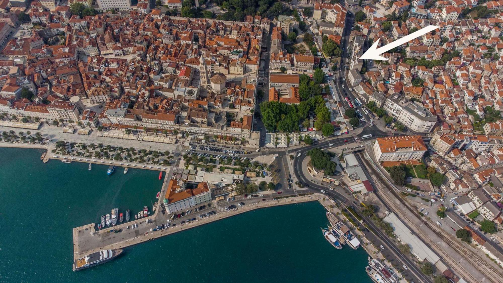 Split Central Luxury Studios Екстериор снимка