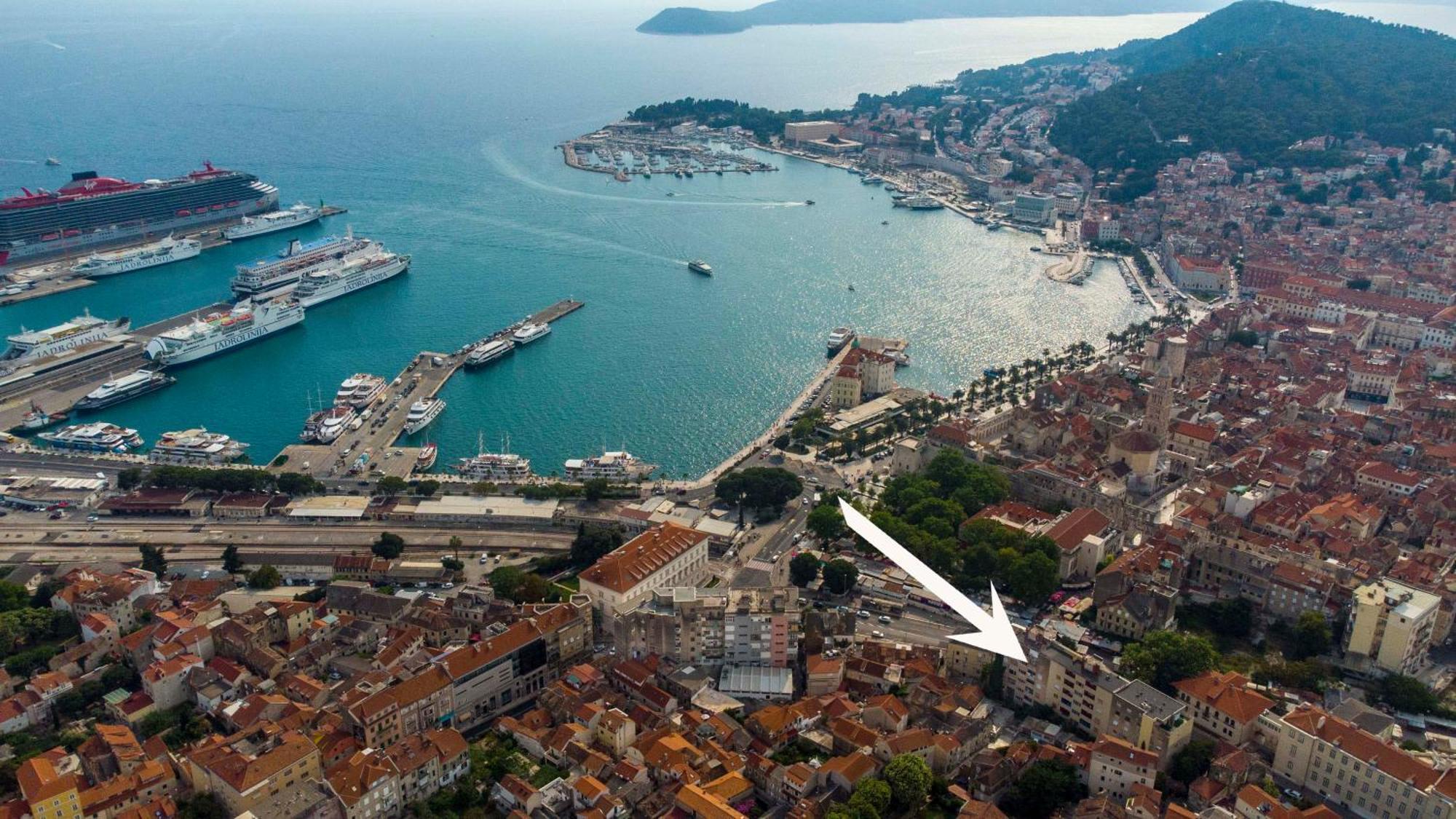Split Central Luxury Studios Екстериор снимка